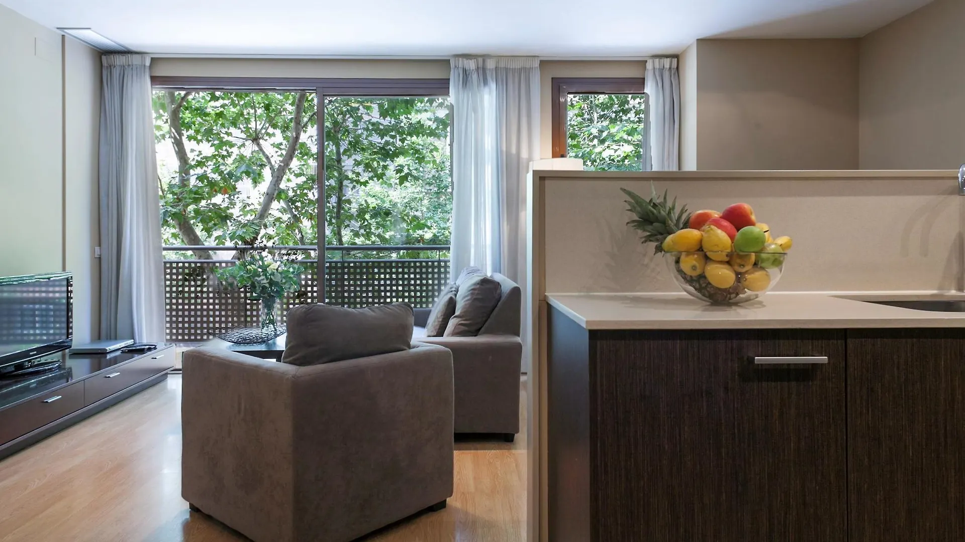 Short Stay Group Camp Nou Serviced Apartments Barcelona 0*,  Spain