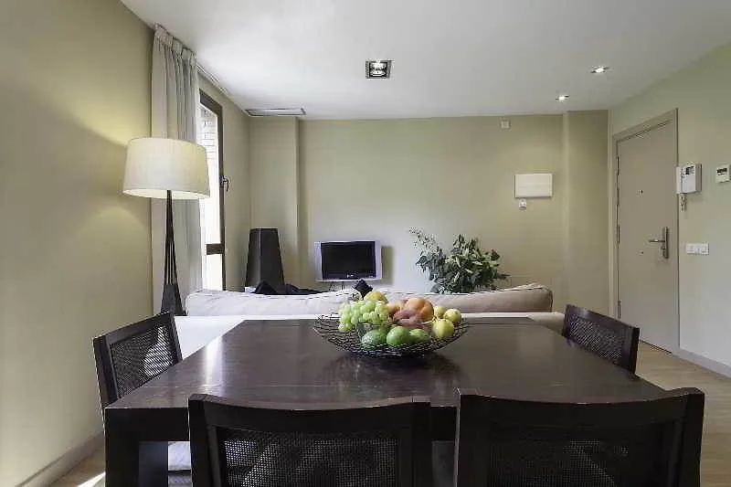 Short Stay Group Camp Nou Serviced Apartments Barcelone