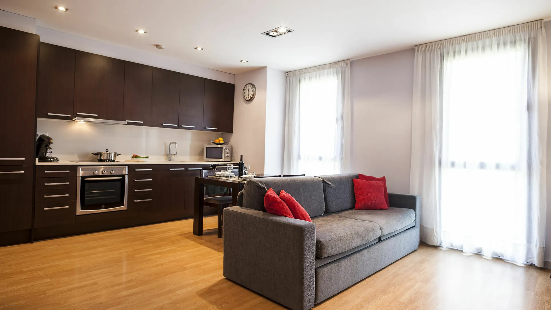 Short Stay Group Camp Nou Serviced Apartments Barcelone 0*,