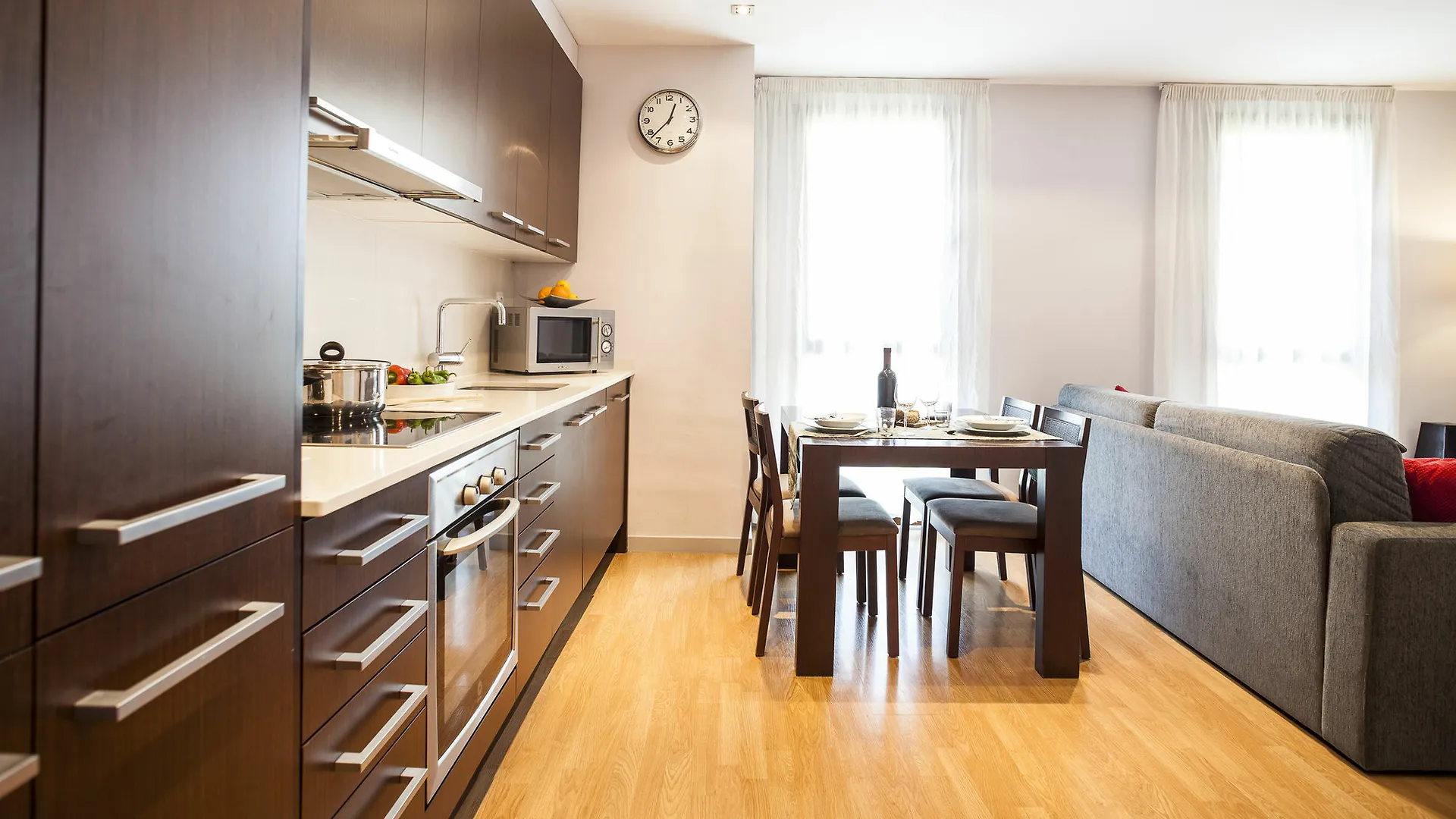 Short Stay Group Camp Nou Serviced Apartments Barcelone